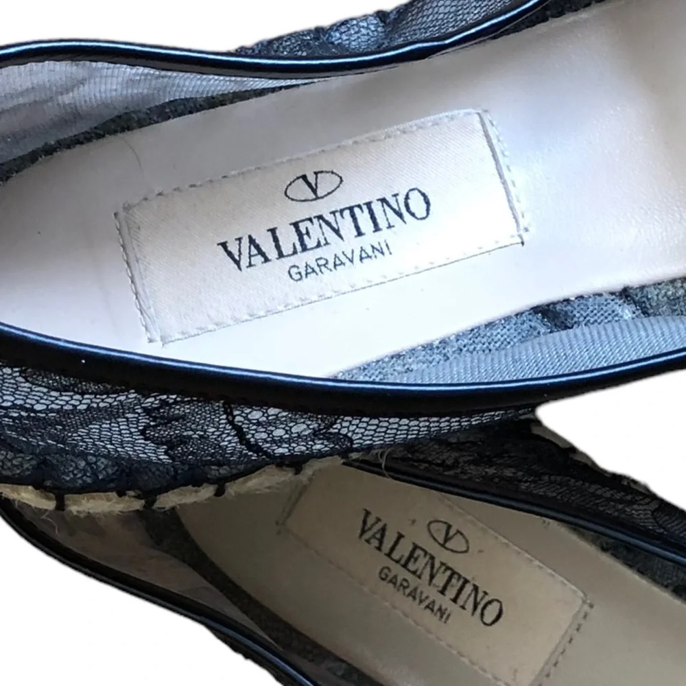 Valentino Garavani elegant valentino